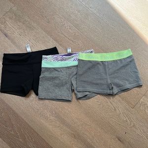Ivivva shorts (3) Size 12 shorts great condition.